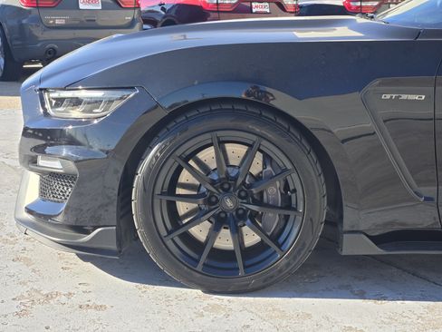 Used 2017 Ford Mustang Shelby GT350 w/ Electronics Package image 8