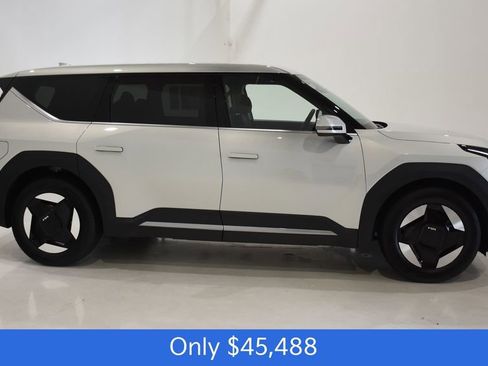 New 2026 Kia EV9 Light image 3