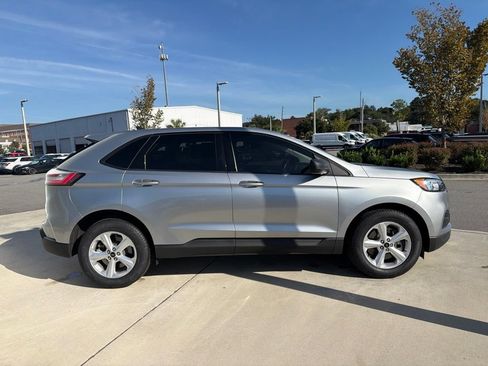 Certified 2024 Ford Edge SE AWD/4WD image 2