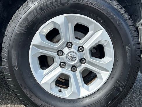 Used 2003 Toyota 4Runner Limited AWD/4WD image 26
