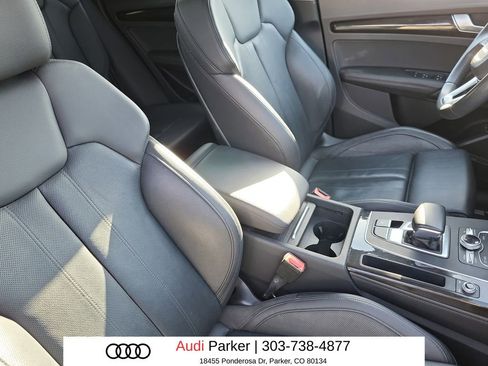 Used 2020 Audi Q5 e Premium Plus w/ Premium Plus Package AWD/4WD image 14