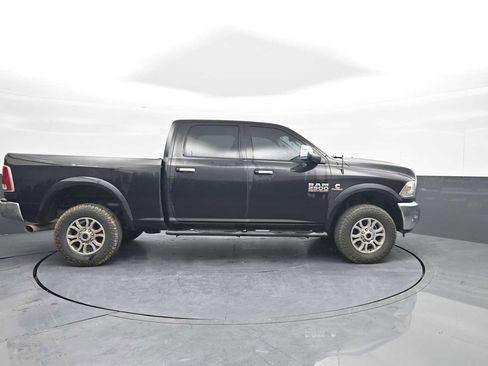 Used 2018 RAM 2500 Laramie image 9
