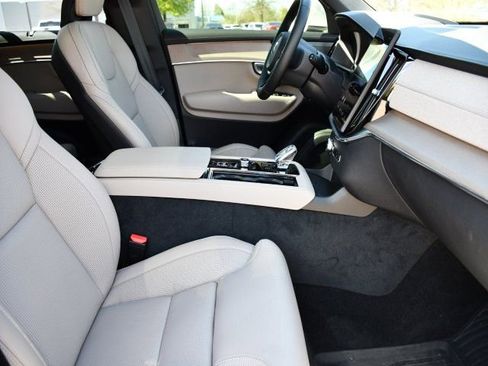New 2026 Volvo XC90 B6 Ultra w/ Protection Package AWD/4WD image 30
