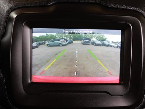 Used 2020 Jeep Renegade Sport image 34