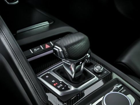 Used 2020 Audi R8 V10 performance AWD/4WD image 38
