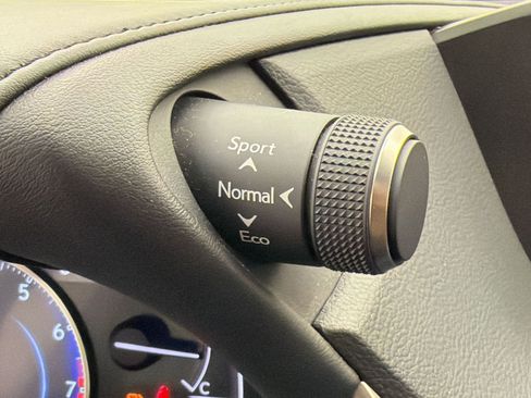 Used 2020 Lexus ES 350 w/ Premium Package FWD image 22
