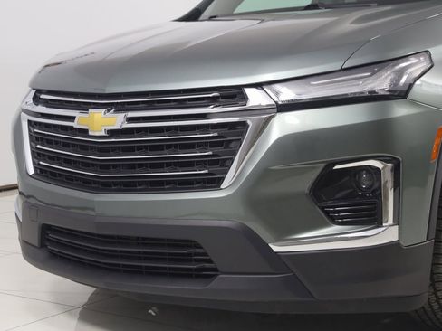 Used 2023 Chevrolet Traverse LT image 53