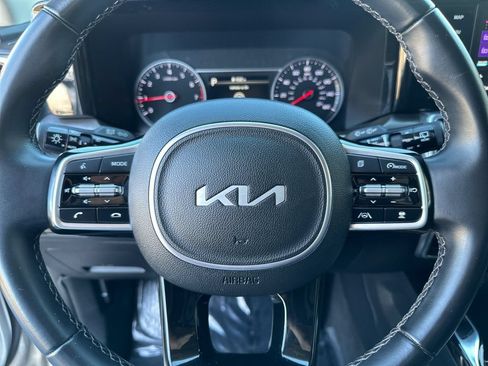 Used 2022 Kia Sorento SX FWD image 24