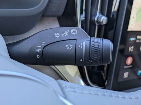 New 2026 Volvo XC90 B6 Ultra w/ Protection Package Premier AWD/4WD image 39