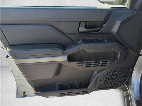 Certified 2024 Toyota Tacoma SR5 RWD image 9