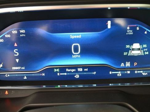 Used 2024 Chevrolet Suburban LT w/ LT Signature Package image 32