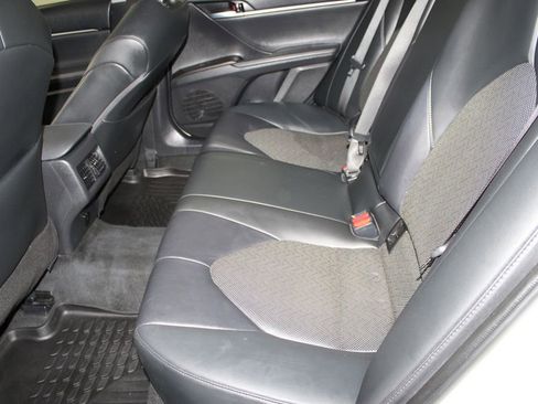 Used 2023 Toyota Camry XLE FWD image 22