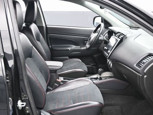 Used 2024 Mitsubishi Outlander Sport SE image 33