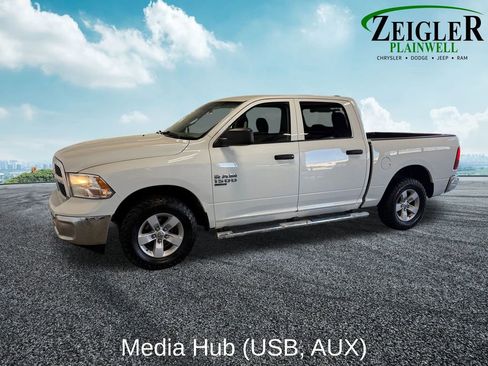 Used 2019 RAM 1500 ST w/ SXT Appearance Group image 2