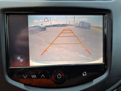 Used 2016 Chevrolet Trax LT w/ LT Convenience Package FWD image 29