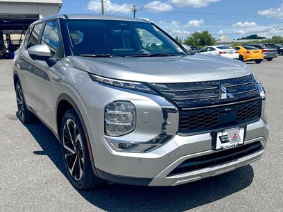 Used 2023 Mitsubishi Outlander SE Black Edition