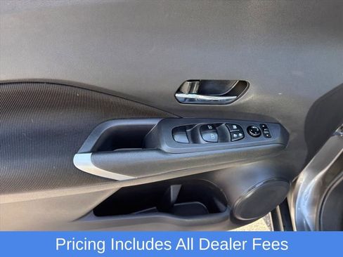Certified 2022 Nissan Kicks SV FWD image 24