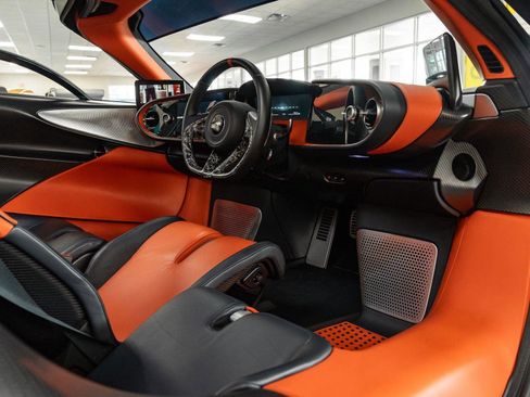 Used 2020 McLaren Speedtail image 2