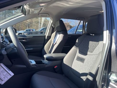 New 2025 Toyota RAV4 XLE image 35