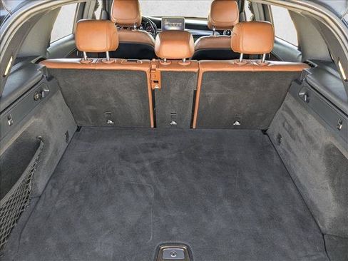 Used 2018 Mercedes-Benz GLC 300 image 6