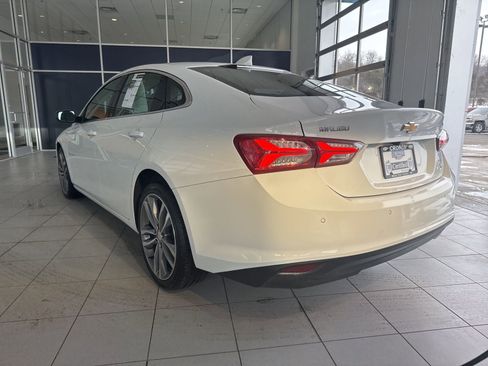 Used 2024 Chevrolet Malibu LT image 9