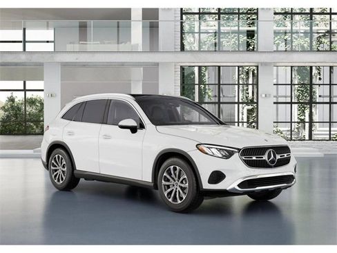 New 2026 Mercedes-Benz GLC 300 4MATIC image 11