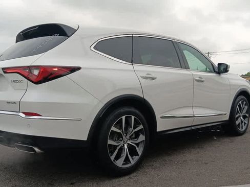 Used 2024 Acura MDX SH-AWD w/ Technology Package image 6