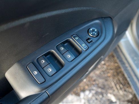 New 2026 Hyundai Venue SEL image 19