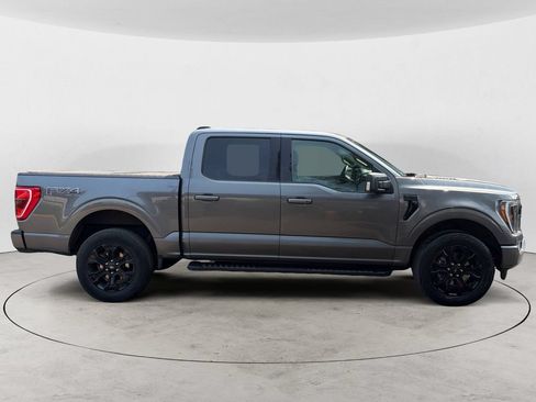 Used 2022 Ford F150 XLT w/ Equipment Group 302A High AWD/4WD image 4