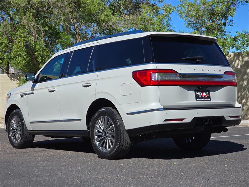 Used 2021 Lincoln Navigator 4WD image 8