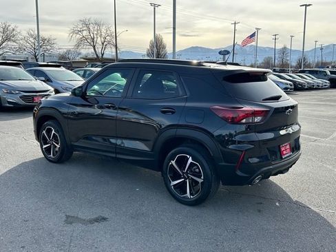 Certified 2022 Chevrolet TrailBlazer RS w/ Technology Package image 11