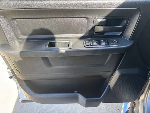 Used 2015 RAM 1500 Express image 35