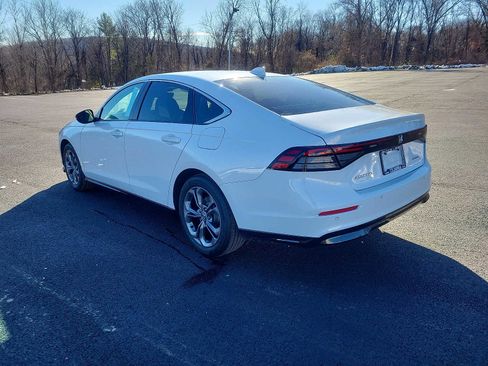 Used 2025 Honda Accord EX-L image 4