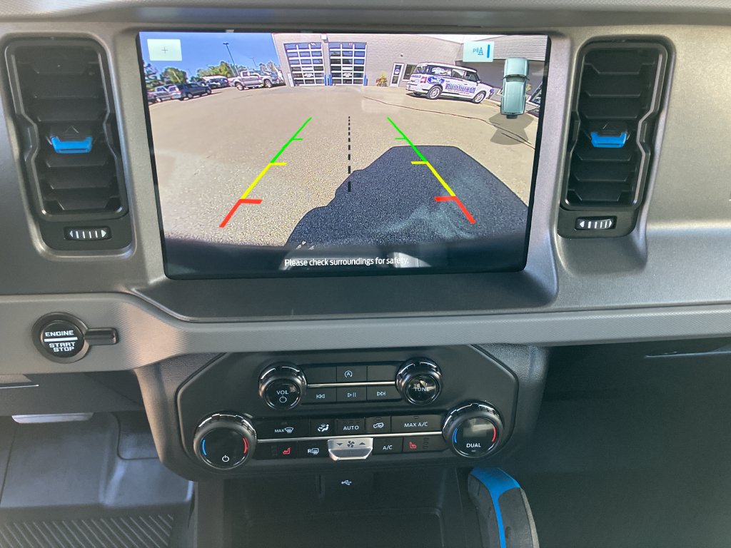 Used 2024 Ford Bronco Black Diamond AWD/4WD image 10