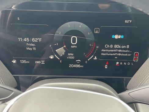 Used 2025 GMC Yukon Denali AWD/4WD image 16