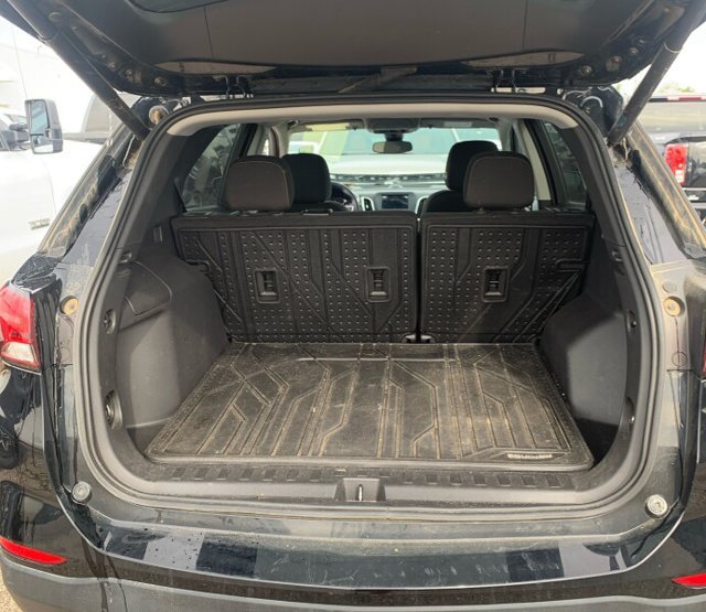 Used 2023 Chevrolet Equinox LT FWD image 10