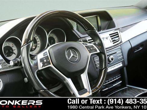 Used 2016 Mercedes-Benz E 350 4MATIC Wagon image 45