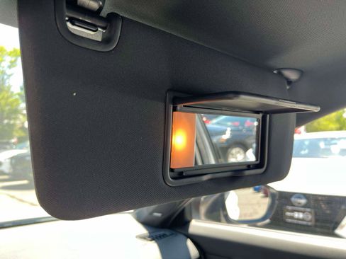 Used 2025 Honda Civic Sport Touring image 9