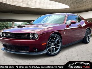 Used 2021 Dodge Challenger R/T Scat Pack RWD video 1