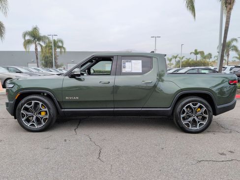 Used 2023 Rivian R1T Launch Edition image 7