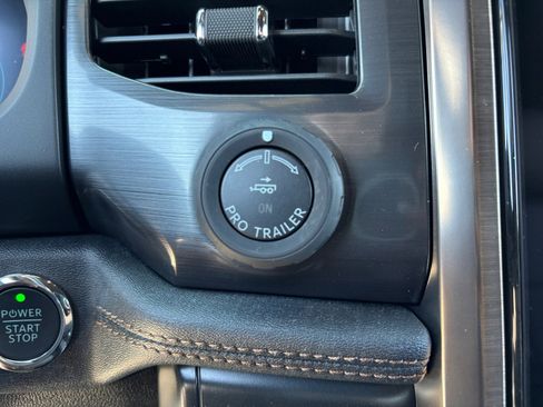 New 2025 Ford F150 Lightning Lariat AWD/4WD image 30