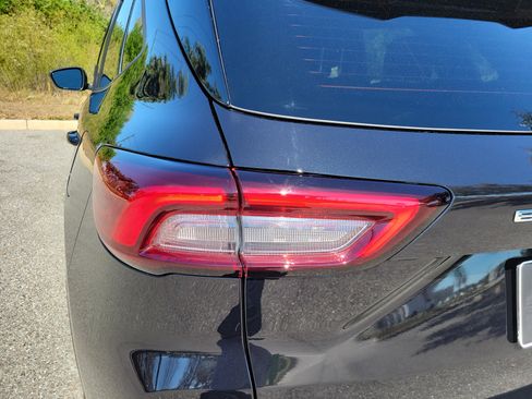 Used 2025 Ford Escape ST-Line Select w/ Tech Pack #1 image 10