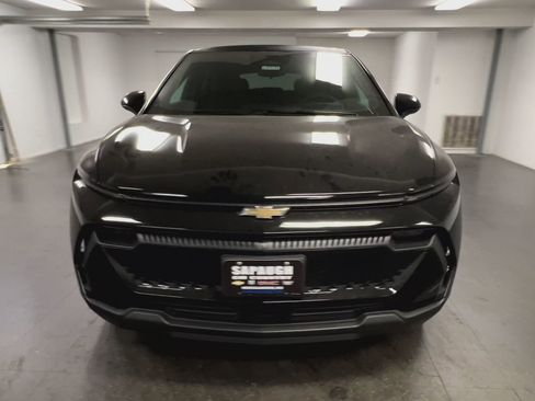New 2026 Chevrolet Equinox EV LT image 37