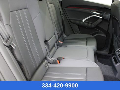 New 2025 Audi Q5 Premium image 19