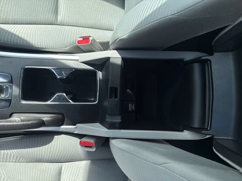Used 2015 Honda Accord LX image 26