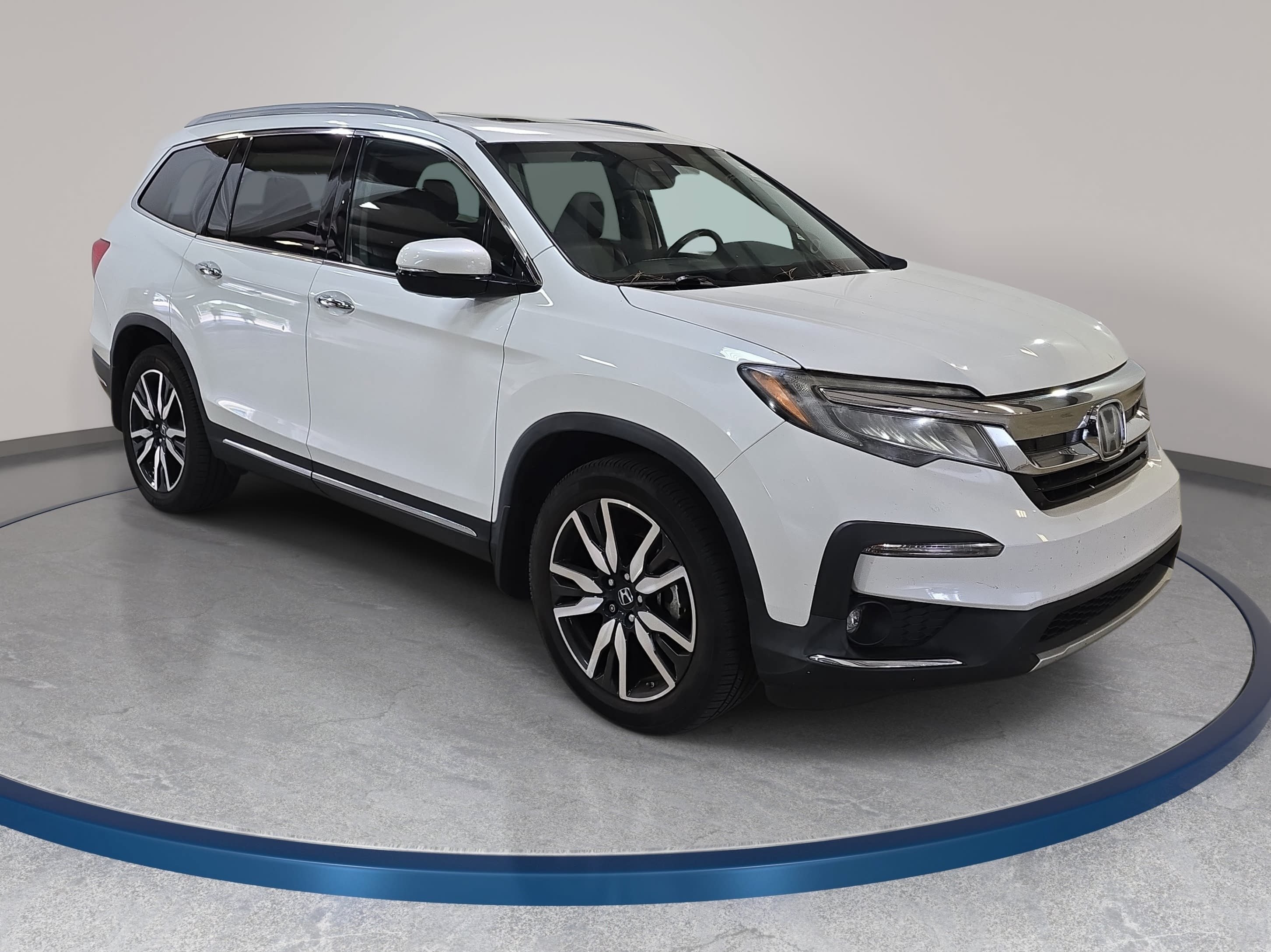 Used 2021 Honda Pilot Touring image 4