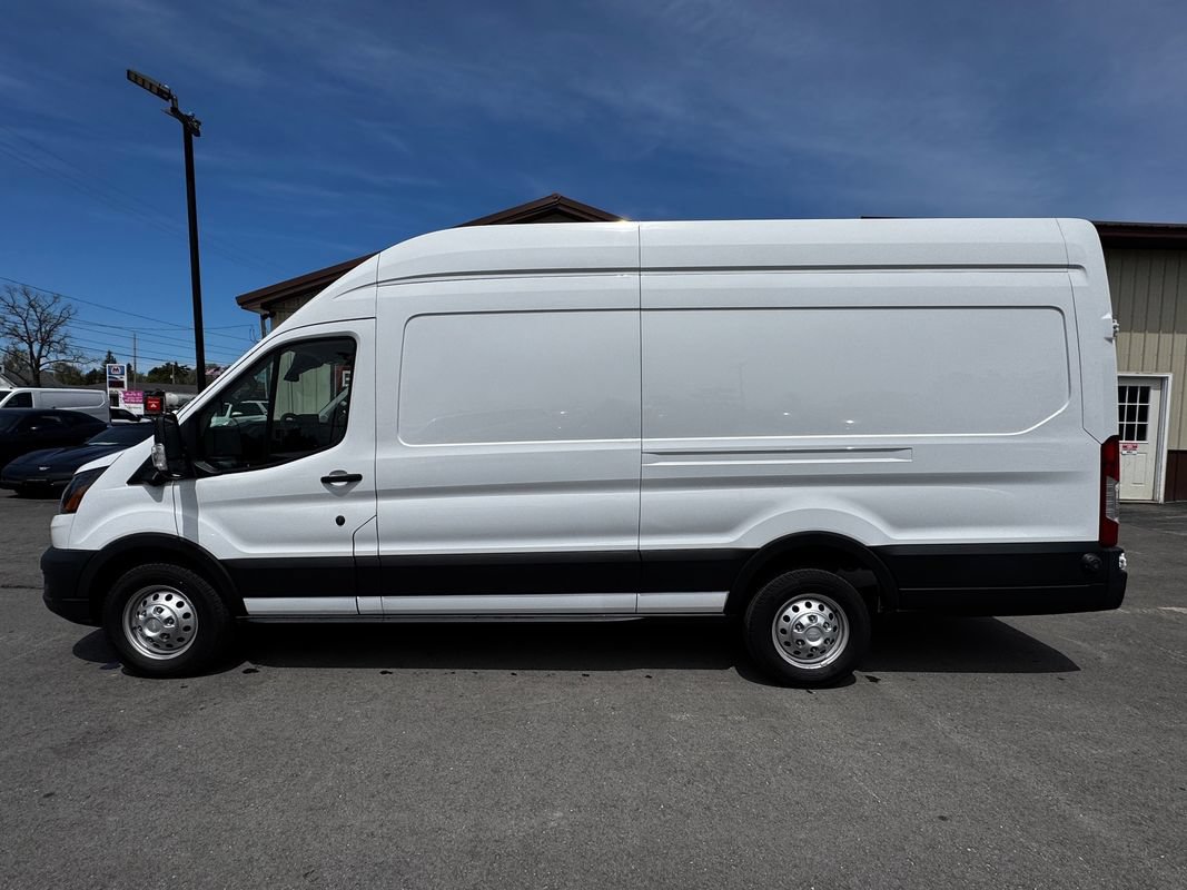 Used 2023 Ford Transit 250 148 High Roof Extended AWD w/ Load Area Protection Package image 2