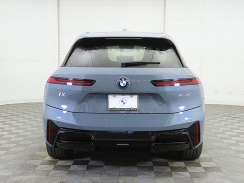 Used 2026 BMW iX xDrive45 w/ M Sport Package AWD/4WD image 7