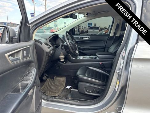 Used 2022 Ford Edge SEL AWD/4WD image 5