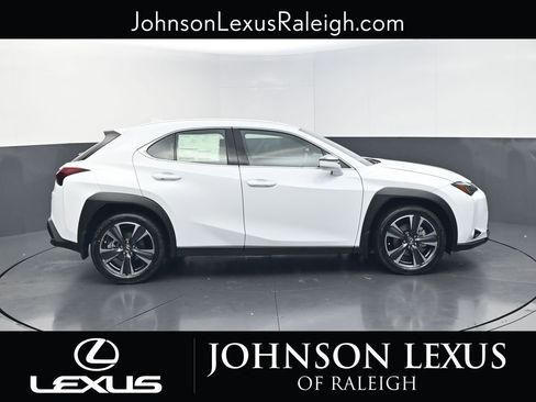 New 2026 Lexus UX 300h FWD image 6